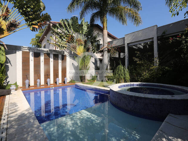 Casa para Venda em Santana de Parnaíba - 2