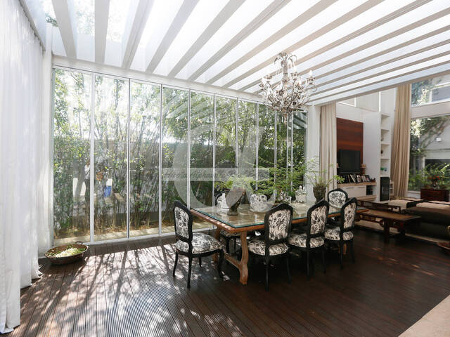 Casa para Venda em Santana de Parnaíba - 5