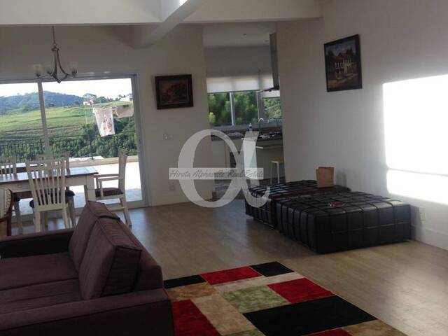 Casa para Venda em Santana de Parnaíba - 5