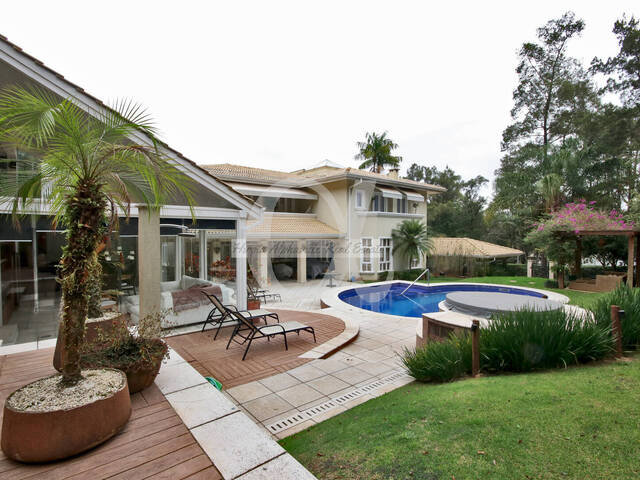 Casa para Venda em Santana de Parnaíba - 4