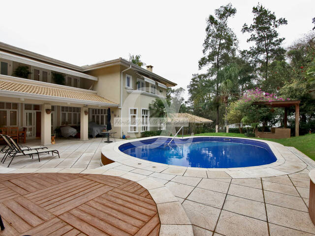 Casa para Venda em Santana de Parnaíba - 3