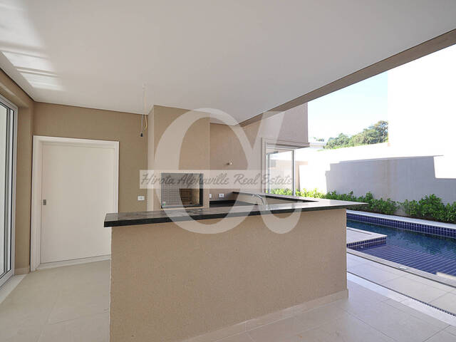 Casa para Venda em Santana de Parnaíba - 5