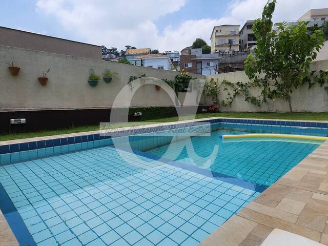 Casa para Venda em Santana de Parnaíba - 3