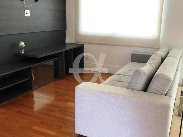 Casa para Venda em Santana de Parnaíba - 5