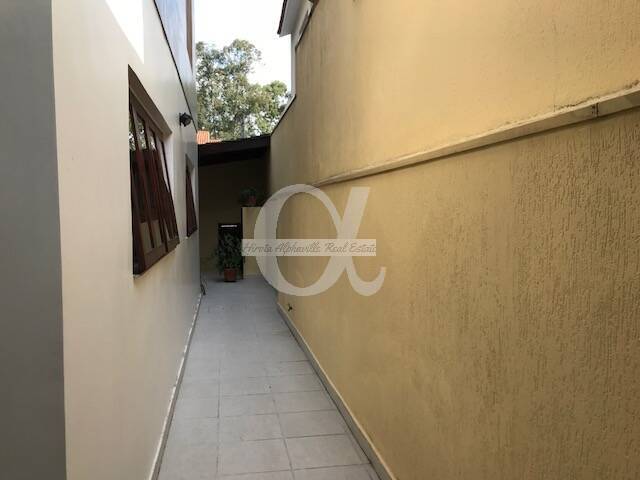 Casa para Venda em Santana de Parnaíba - 4