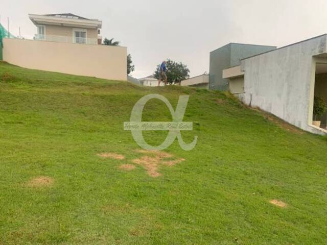 Terreno em condomínio para Venda em Santana de Parnaíba - 2