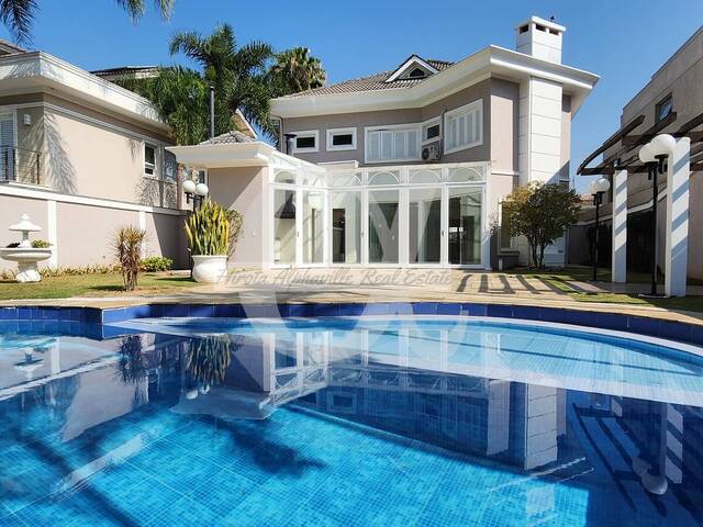 Casa para Venda em Santana de Parnaíba - 4