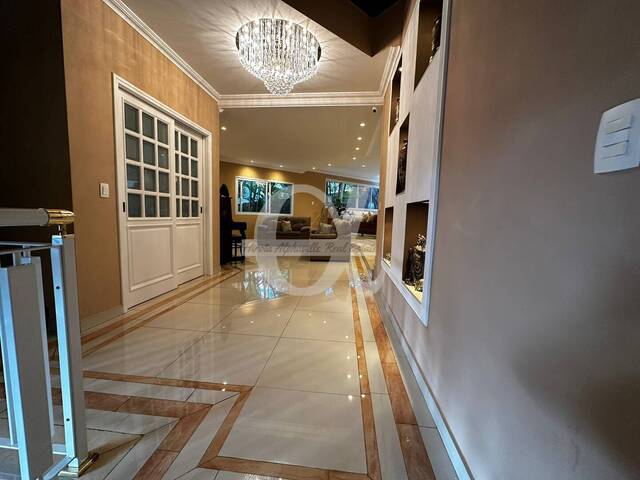 Casa para Venda em Santana de Parnaíba - 5