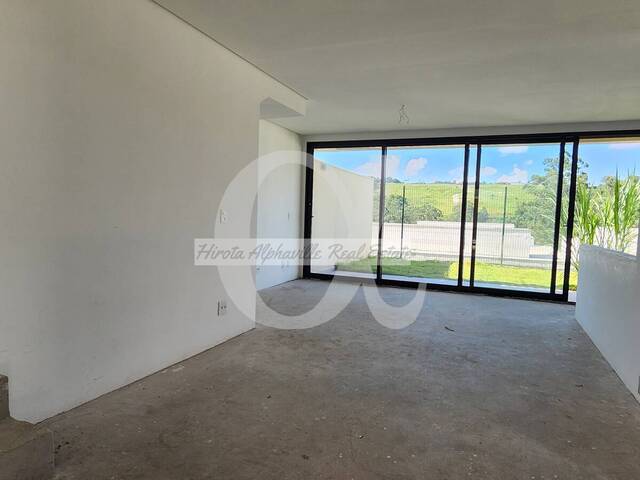 Casa para Venda em Santana de Parnaíba - 2