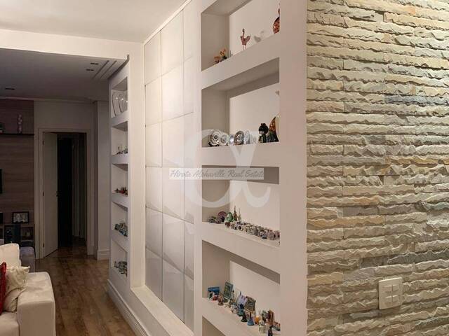 Apartamento para Venda em Santana de Parnaíba - 4