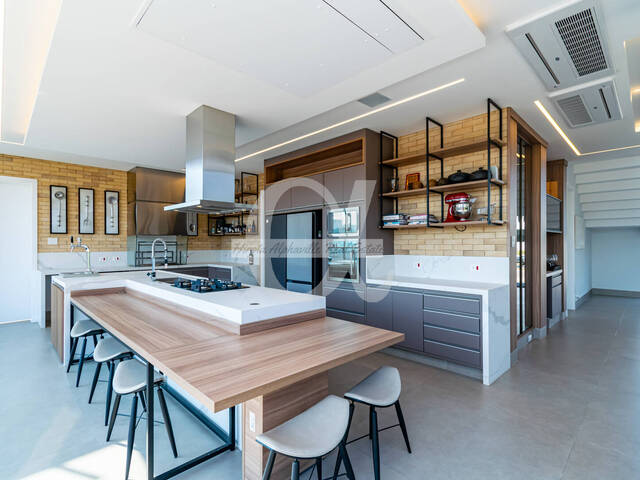 Casa para Venda em Santana de Parnaíba - 3