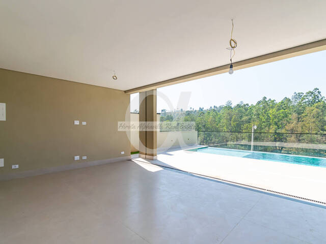 Casa para Venda em Santana de Parnaíba - 4