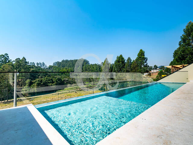 Casa para Venda em Santana de Parnaíba - 2