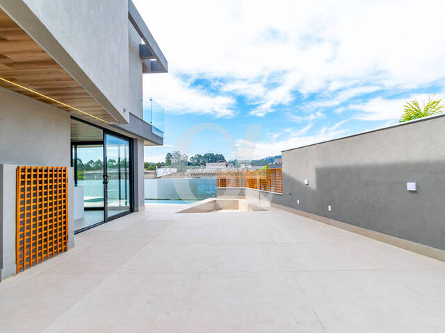 Casa para Venda em Santana de Parnaíba - 5