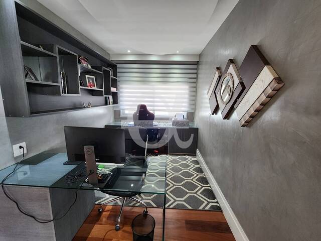 Casa para Venda em Santana de Parnaíba - 5