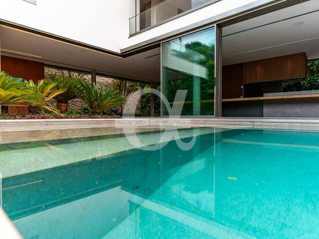 Casa para Venda em Santana de Parnaíba - 5