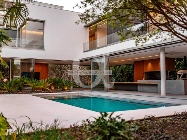 Casa para Venda em Santana de Parnaíba - 4