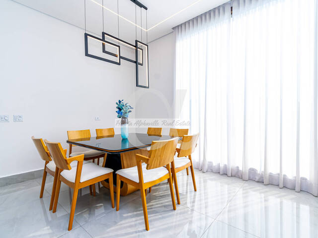 Casa para Venda em Santana de Parnaíba - 5