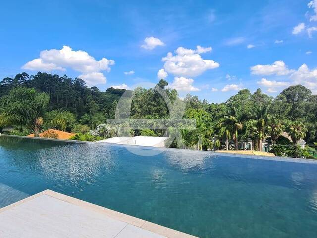 Casa para Venda em Santana de Parnaíba - 2