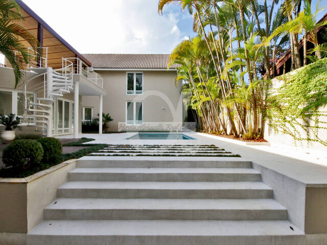Casa para Venda em Santana de Parnaíba - 3