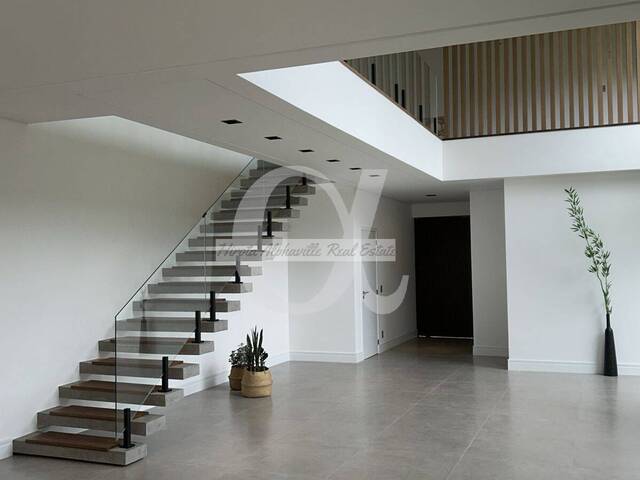 Casa para Venda em Santana de Parnaíba - 4