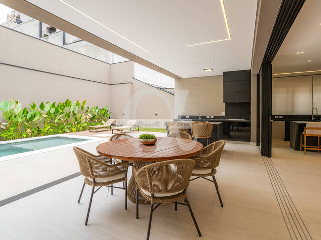 Casa para Venda em Santana de Parnaíba - 5