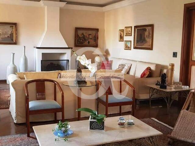 Casa para Venda em Santana de Parnaíba - 3