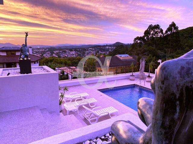 Casa para Venda em Santana de Parnaíba - 2