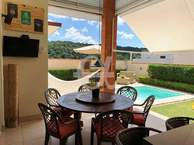 Casa para Venda em Santana de Parnaíba - 4