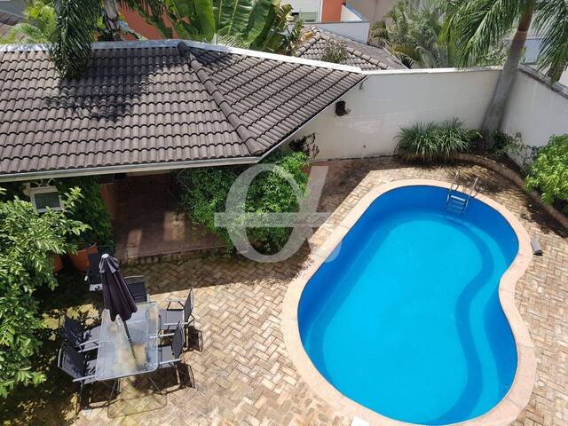 Casa para Venda em Santana de Parnaíba - 2