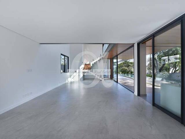 Casa para Venda em Santana de Parnaíba - 4