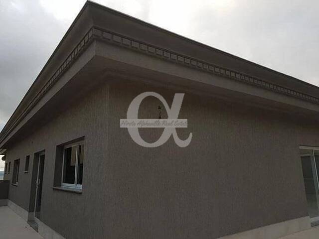 Casa para Venda em Santana de Parnaíba - 5