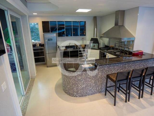 Casa para Venda em Santana de Parnaíba - 5