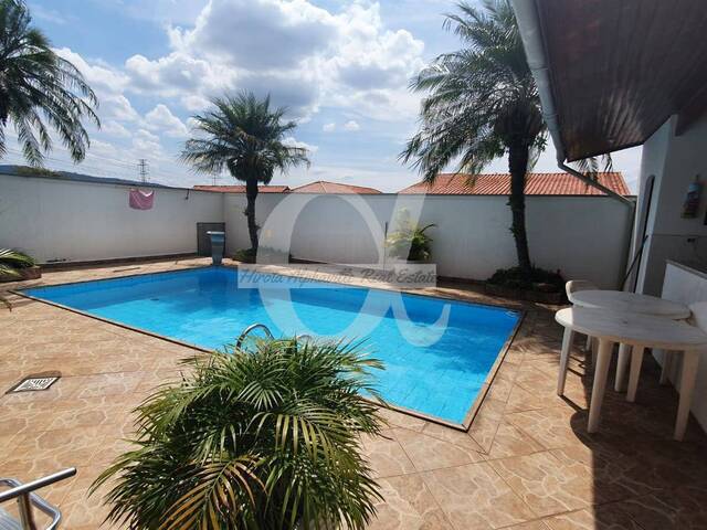 Casa para Venda em Santana de Parnaíba - 4