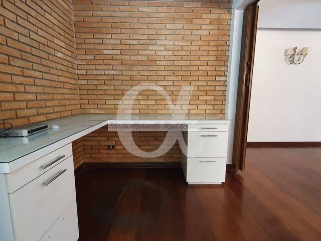 Casa para Venda em Santana de Parnaíba - 4