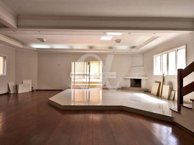 Casa para Venda em Santana de Parnaíba - 2