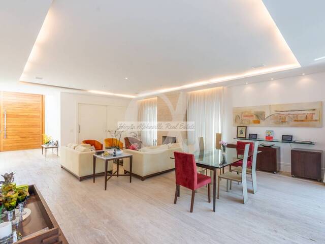 Casa para Venda em Santana de Parnaíba - 3