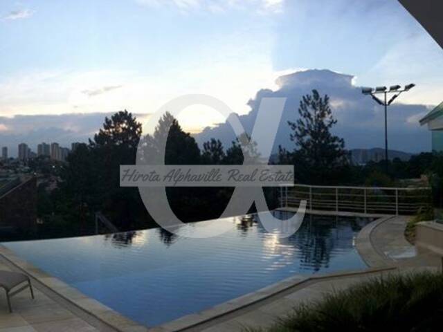 Casa para Venda em Santana de Parnaíba - 5