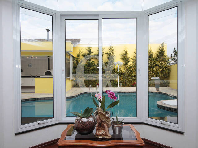 Casa para Venda em Santana de Parnaíba - 4