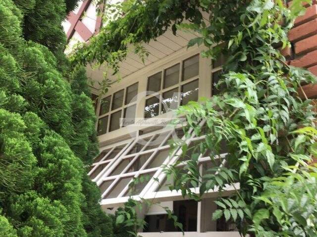 Casa para Venda em Santana de Parnaíba - 4