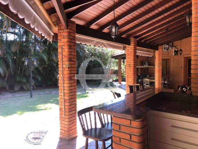 Casa para Venda em Santana de Parnaíba - 3