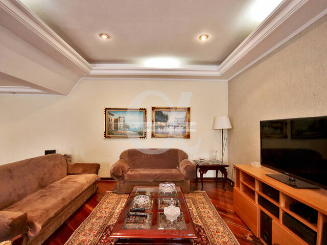 Casa para Venda em Santana de Parnaíba - 3