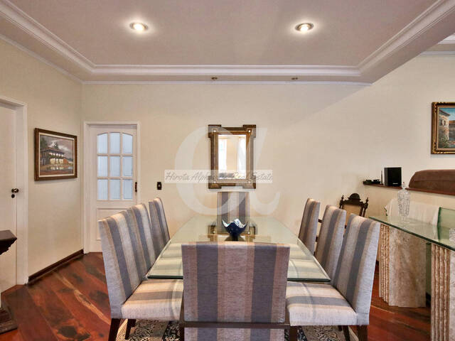 Casa para Venda em Santana de Parnaíba - 5