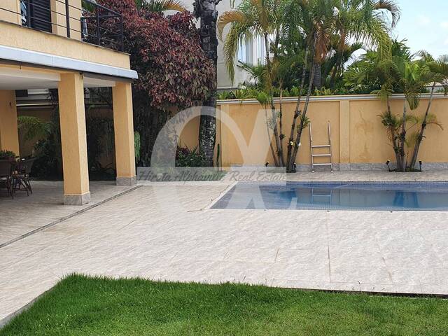 Casa para Venda em Santana de Parnaíba - 5