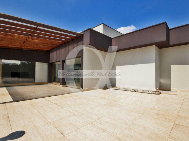 Casa para Venda em Santana de Parnaíba - 3