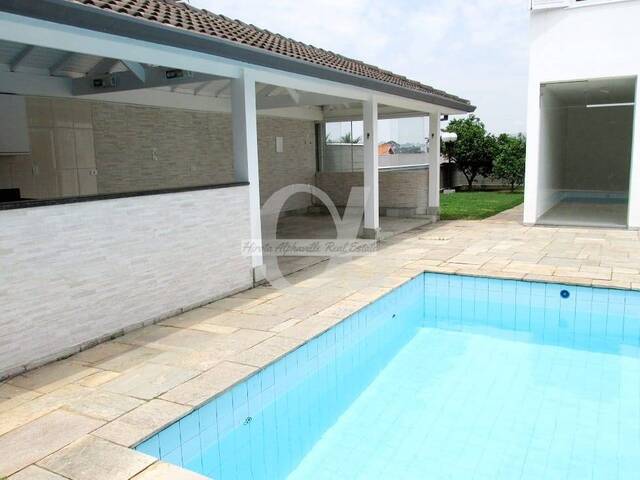 Casa para Venda em Santana de Parnaíba - 4