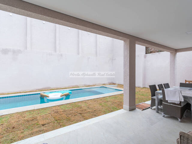 Casa para Venda em Santana de Parnaíba - 3