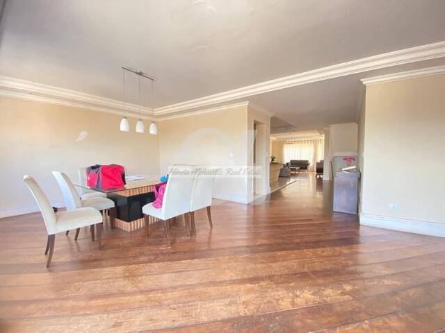 Casa para Venda em Santana de Parnaíba - 3