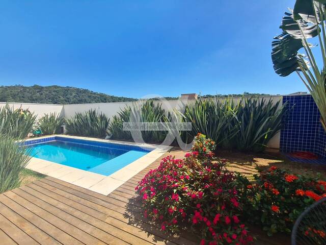 Casa para Venda em Santana de Parnaíba - 2