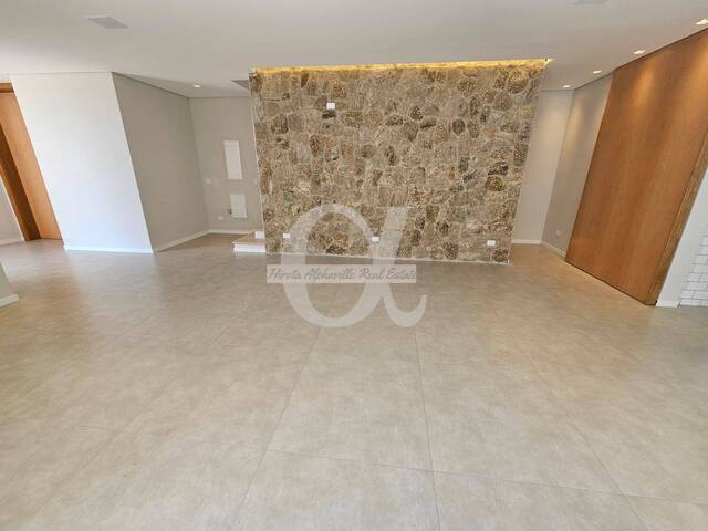 Casa para Venda em Santana de Parnaíba - 3